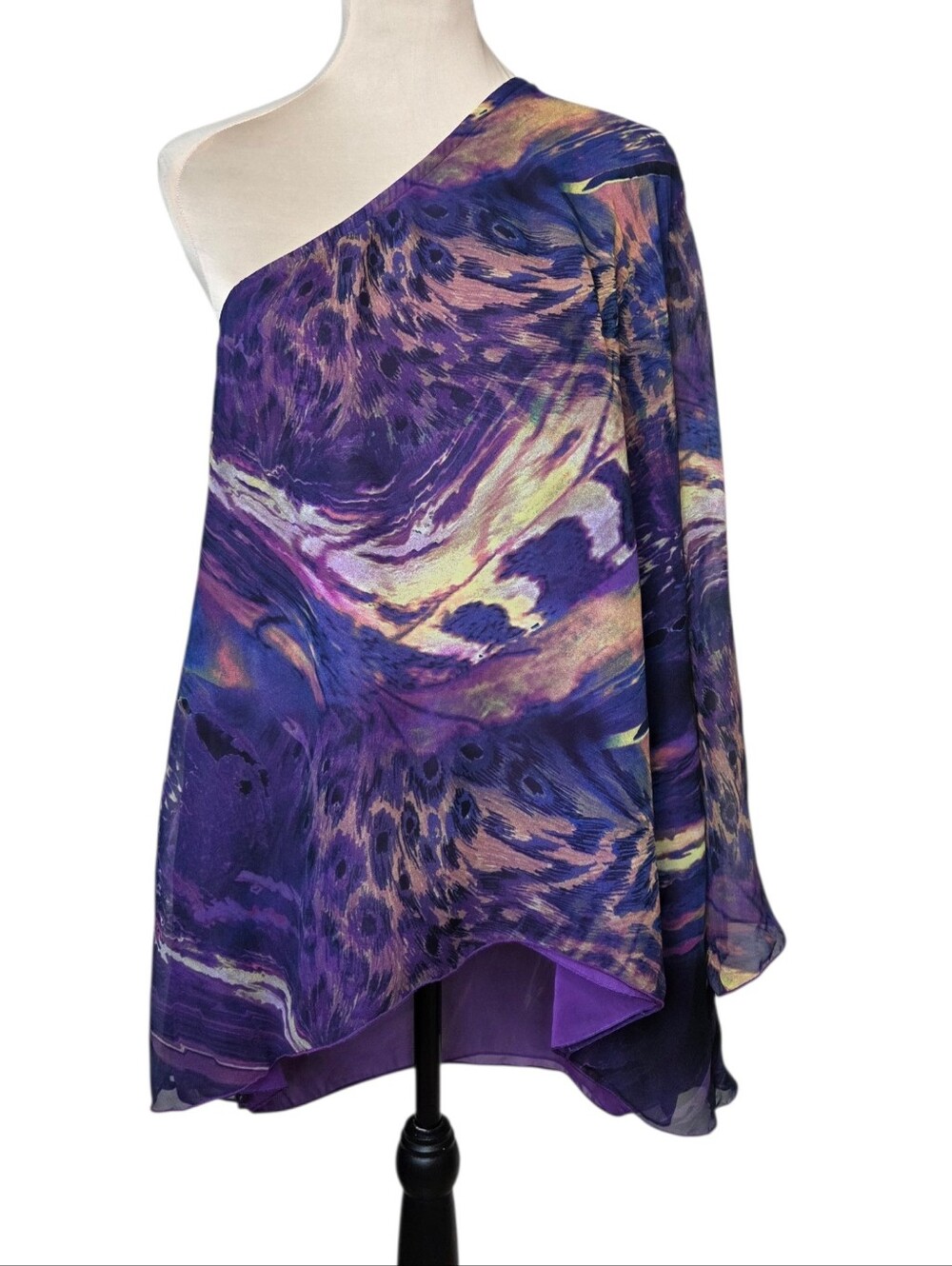 Pyramid Collection One Shoulder Asymmetrical Tunic Top Purple Abstract USA 1X